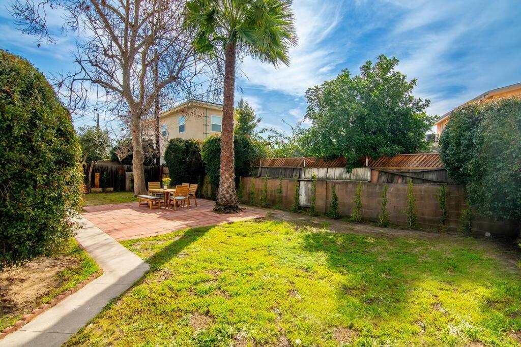 Beautiful 3 Bed 1 Bath Designer Home + Hot Tub Los Angeles Exterior foto